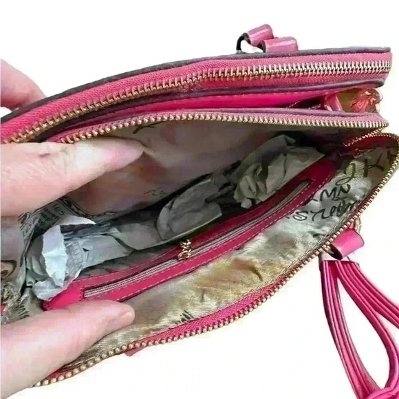 Hot Pink Women’s Purse Tote Bag Handles Strap New with Tags Medium - Picture 7 of 16